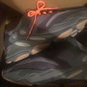 Yeezy “Inertia” 700